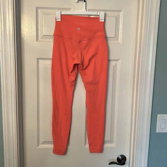 Lululemon Peach Colored Align High Rise Leggings Size 6 - Picture 2 of 9